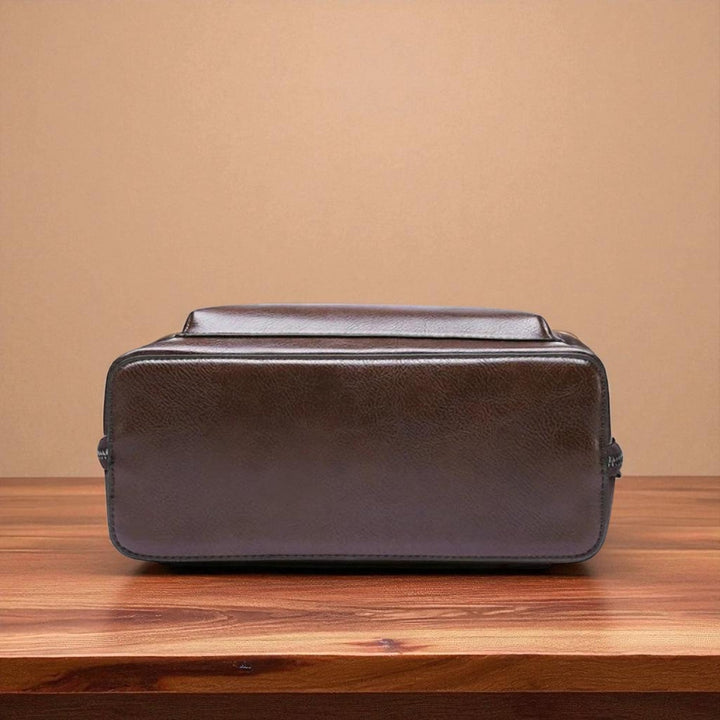 Classic double zip backpack - elegant design