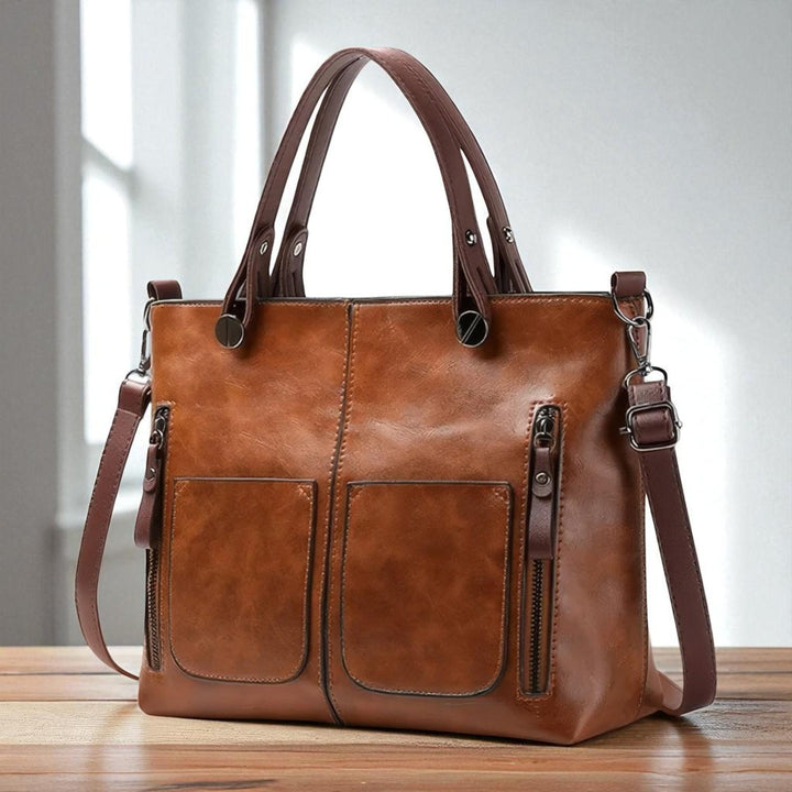 Elegant and timeless shoulder bag | Maya's Timeless Elegance