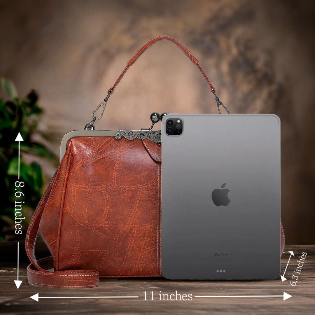 The classic charm of Gal | Vintage bag