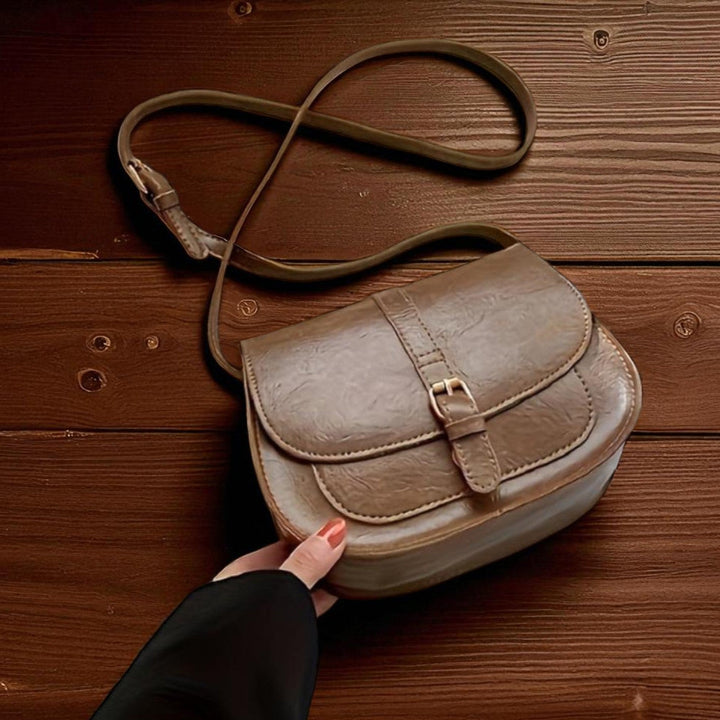 Classic Crossbody Bag Evelyn