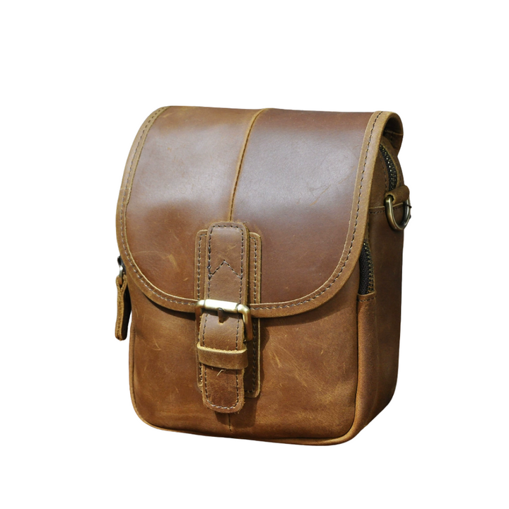 Nolan | Compact Leather Crossbody Pouch