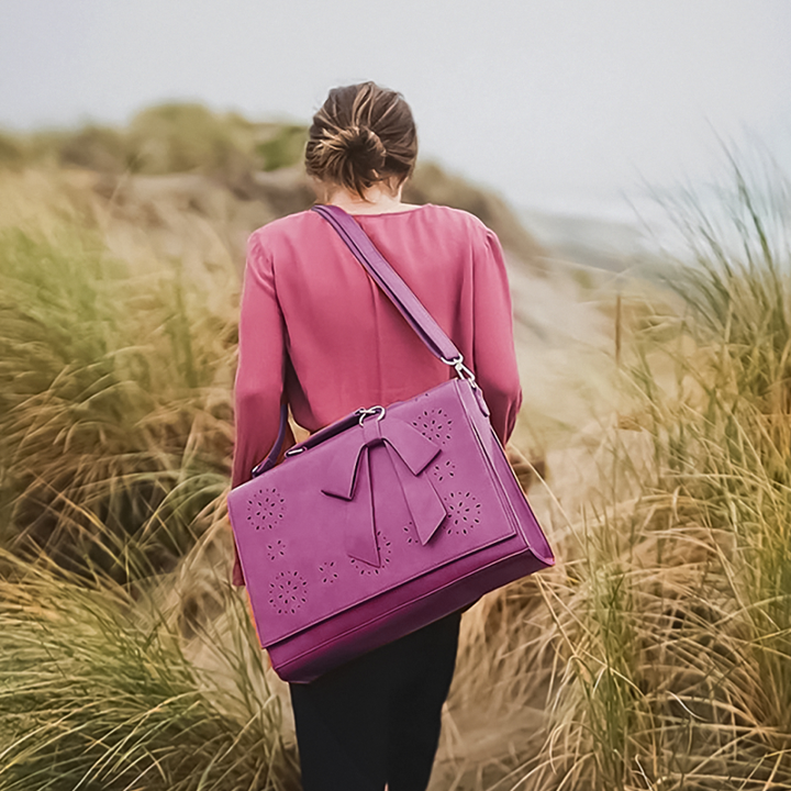 Bag with a stylish Zanele decoration