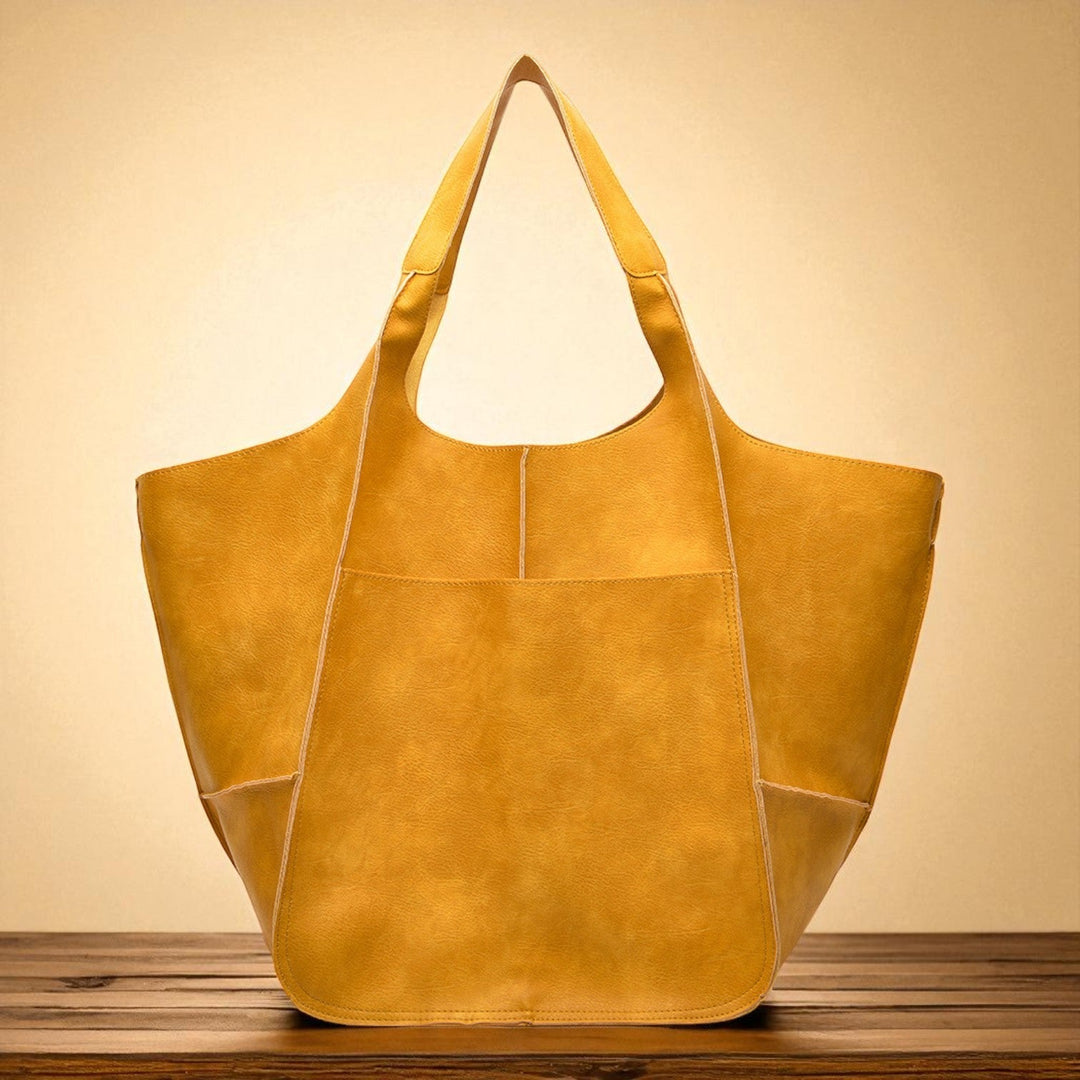Classic and stylish vintage bag | Dana's Timeless Allure